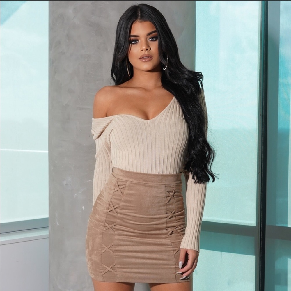 Long sleeved knitted bodysuit